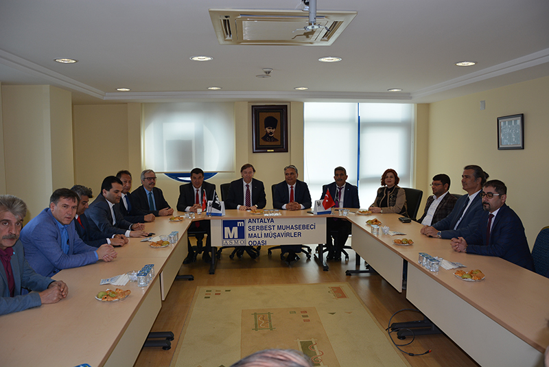 CHP Muratpaşa Belediye Başkan Adayı Ümit UYSAL Odamızı Ziyaret Etti